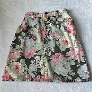 Vintage 90’s Women’s High‎ Waisted Faded Floral Grunge Cottagecore Denim Skirt 5